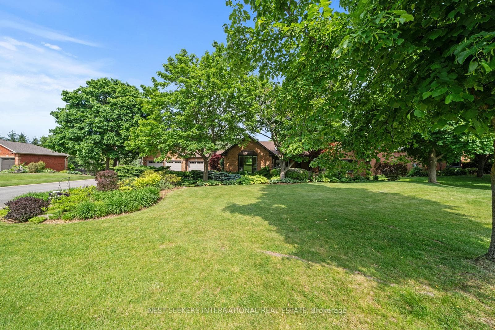 21 Rolling Court photo 4