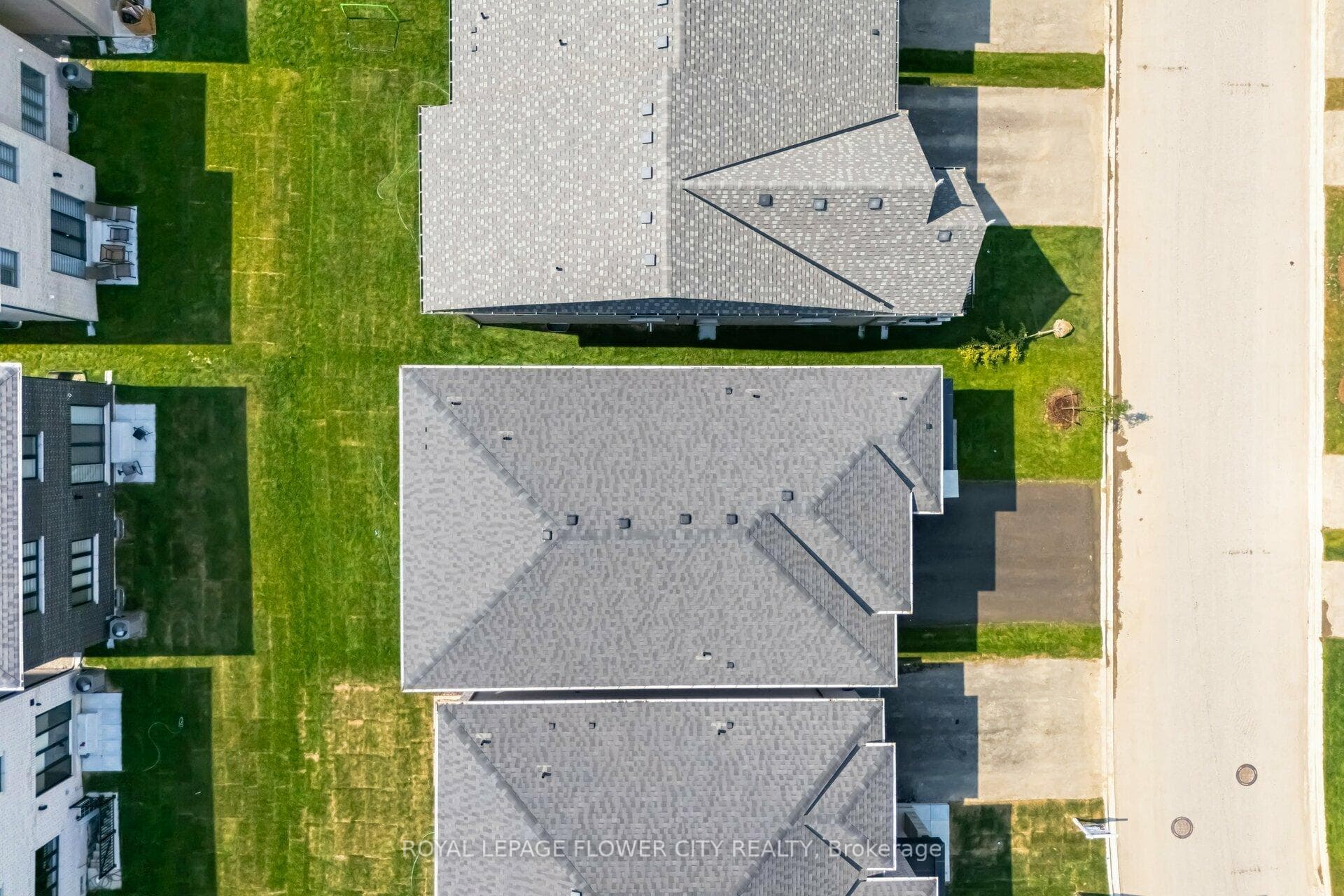 6 Coulterville Drive photo 3