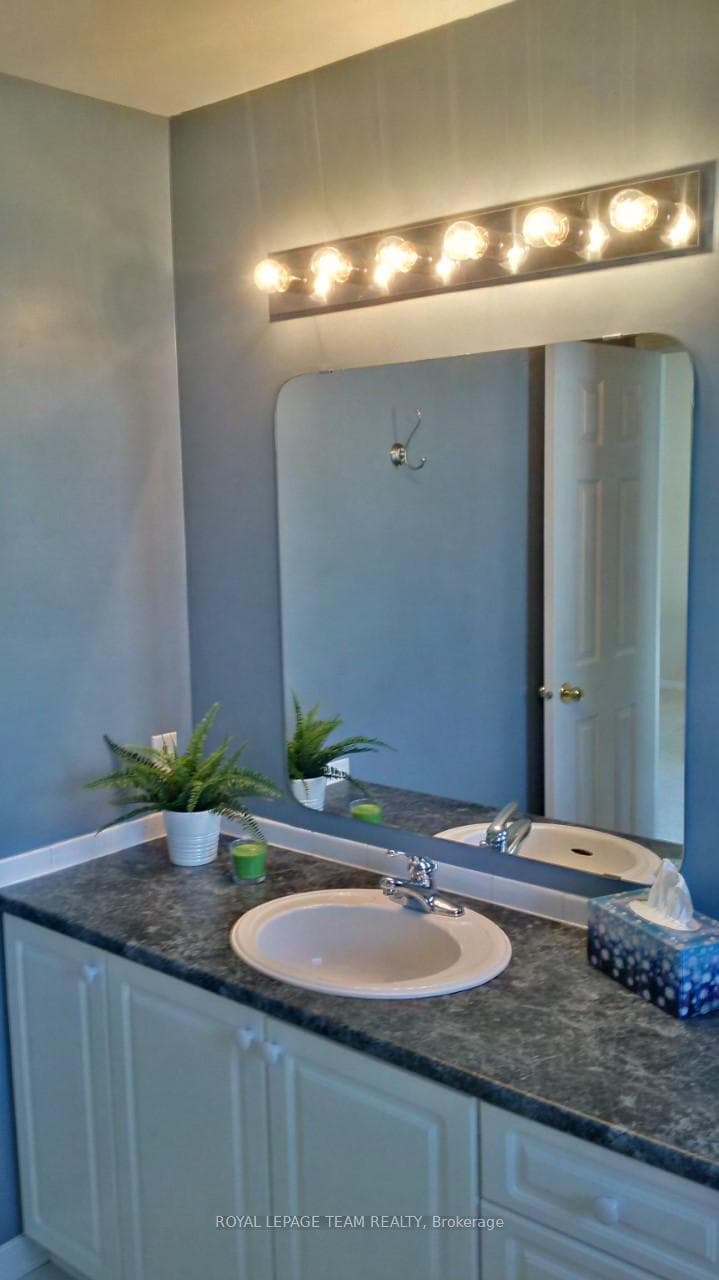 2211 Esprit Drive photo 12