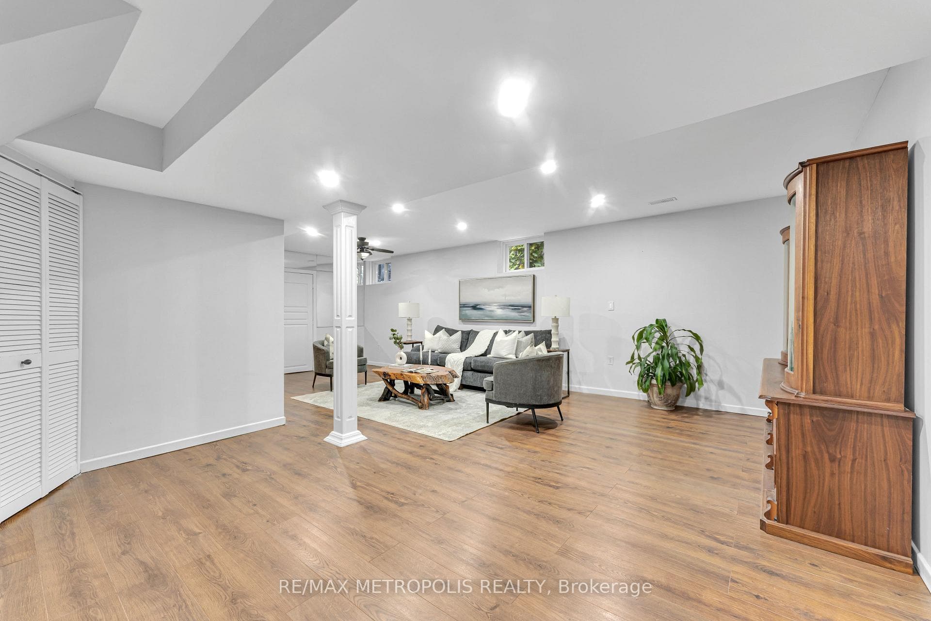 21 St Quentin Avenue photo 28