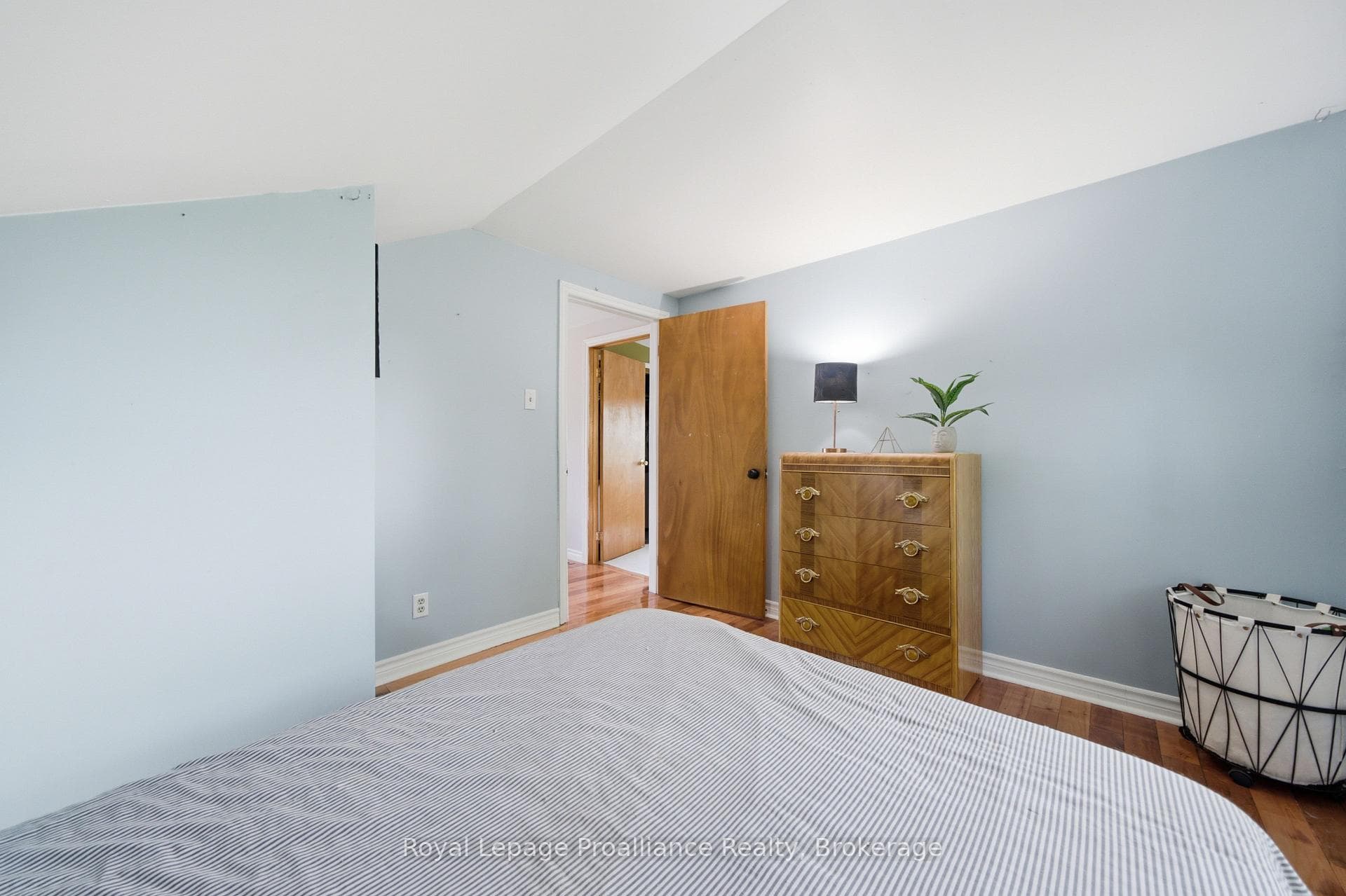 1 Highland Avenue photo 33