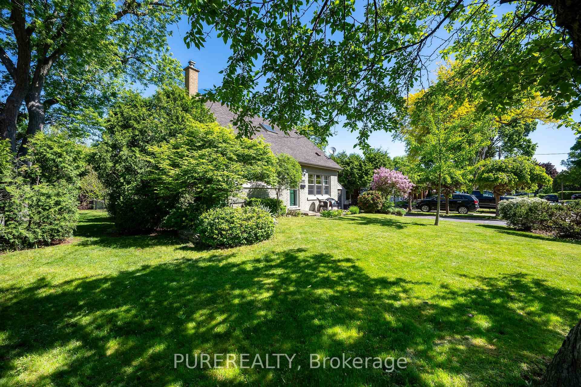 2067 Maplewood Drive photo 36