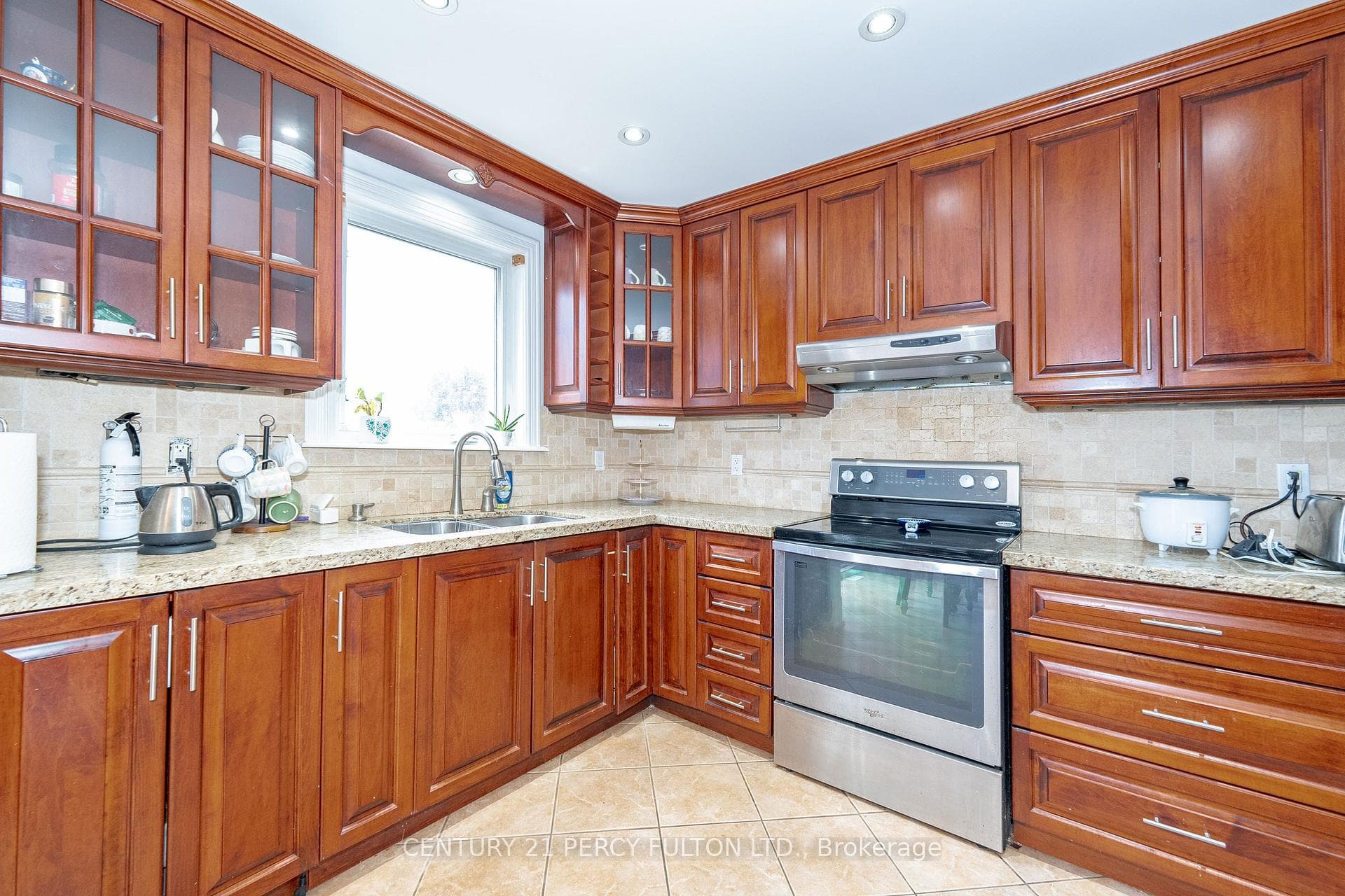 61 Cordella Avenue photo 19