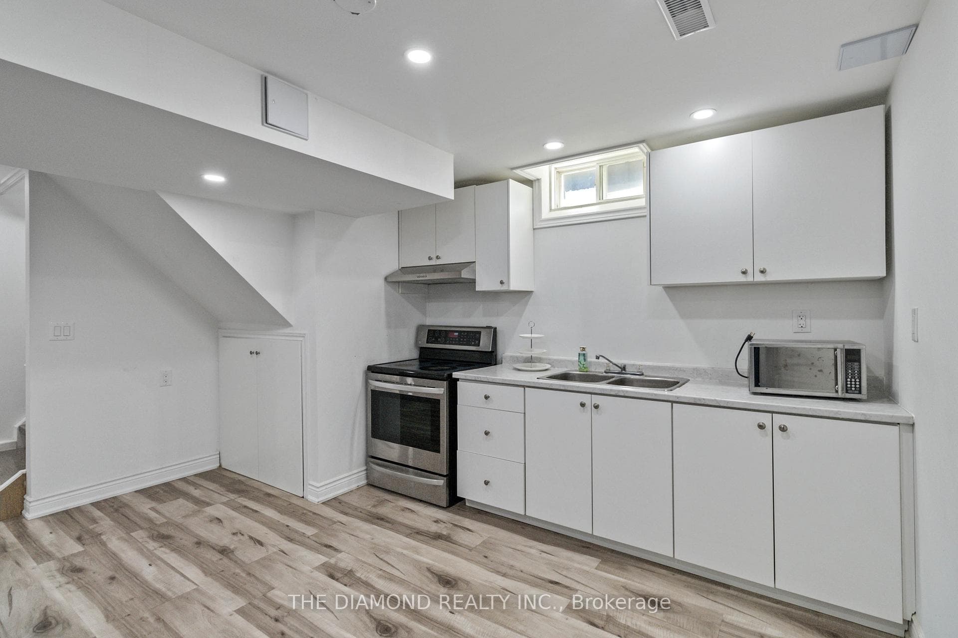 10 Skylar Circle photo 29