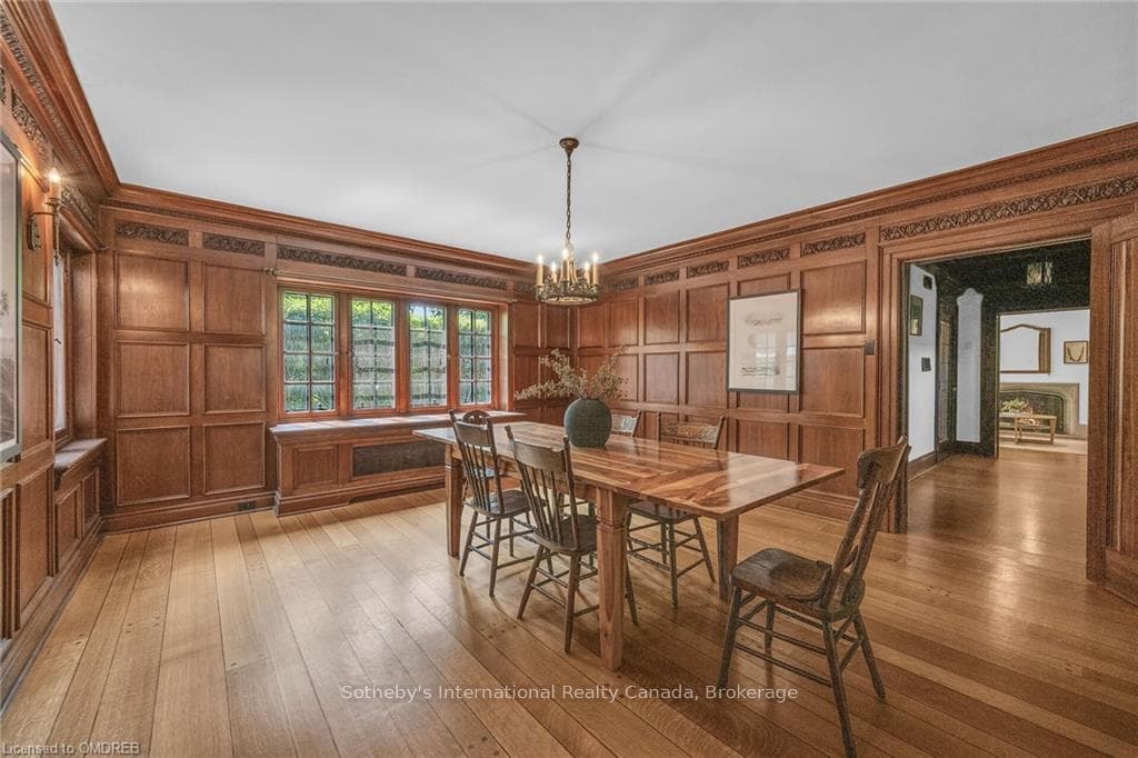 156 JOHN Street photo 17