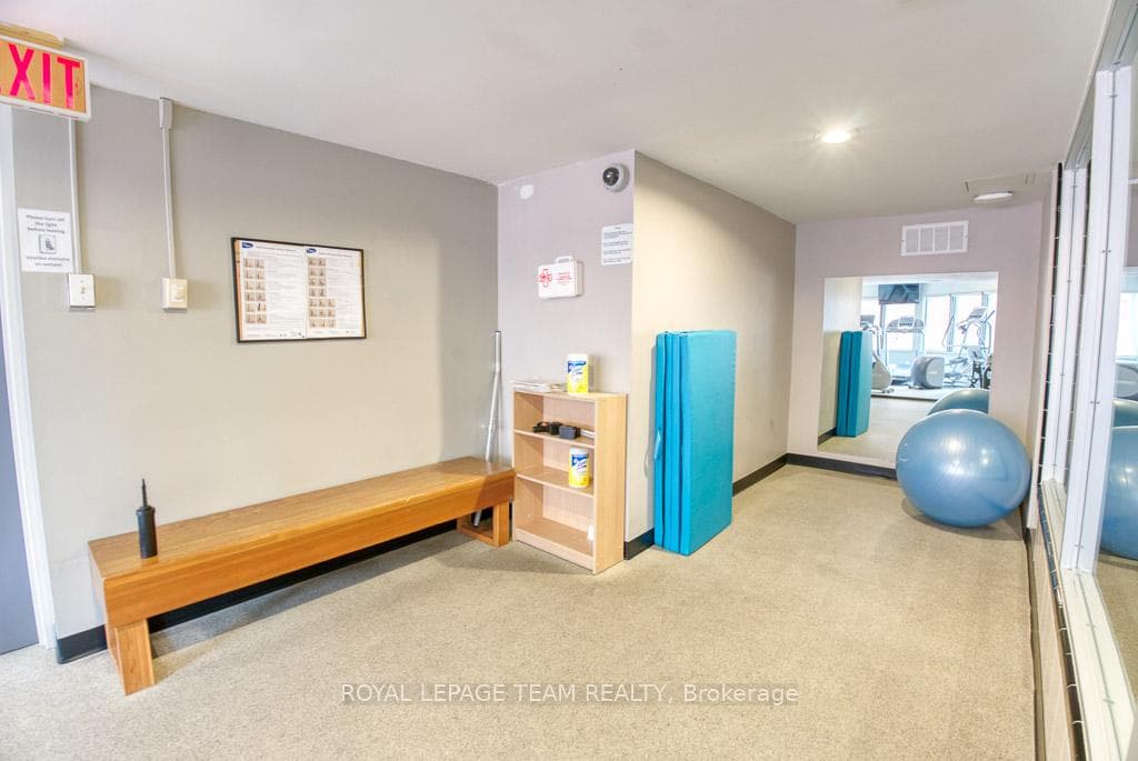 556 Laurier Avenue Unit 907 photo 25