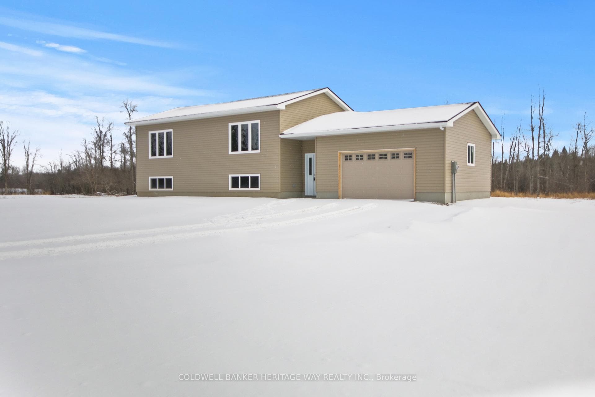 2435 Drummond Conc 7 Road photo 3