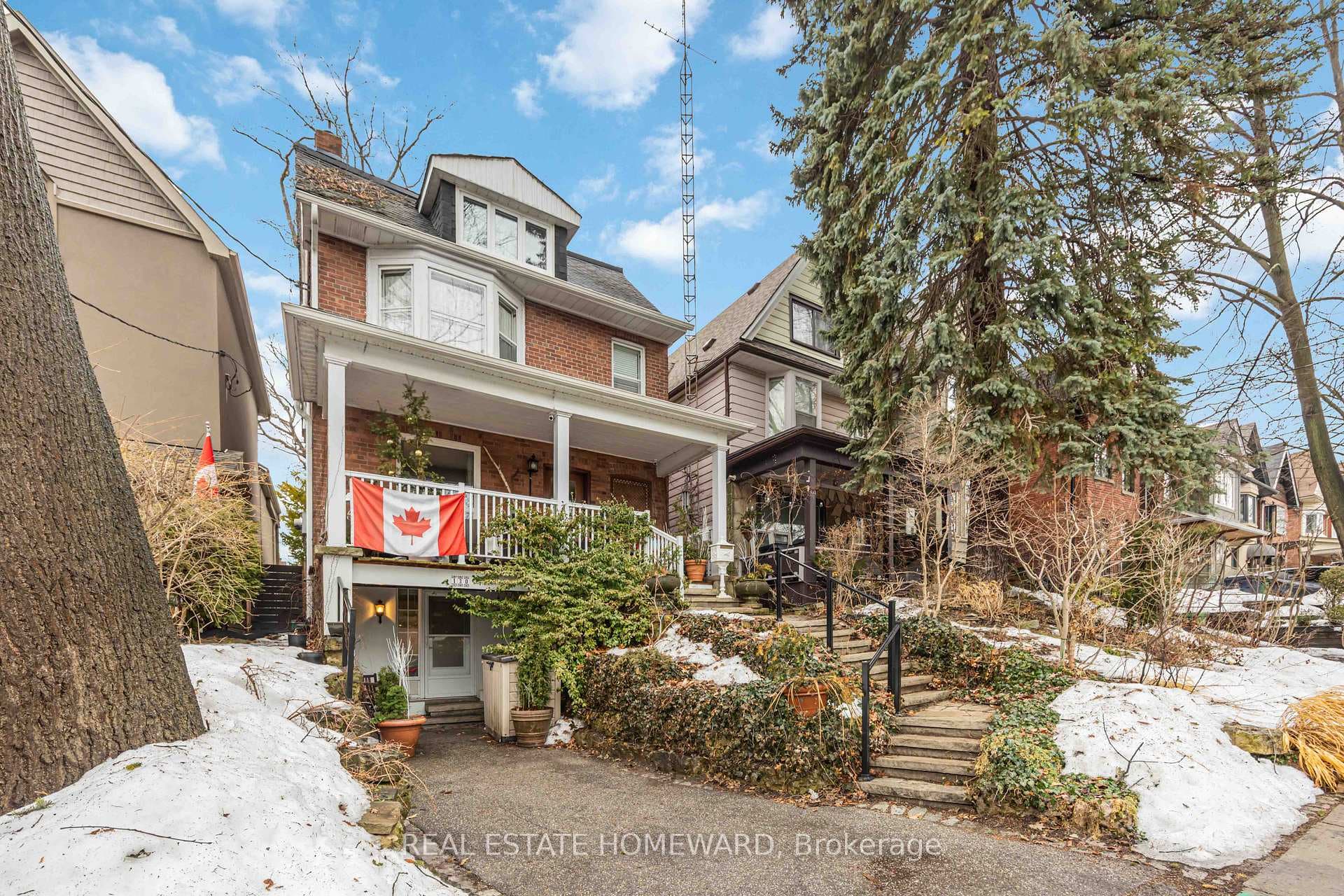 130 Kenilworth Avenue photo 1