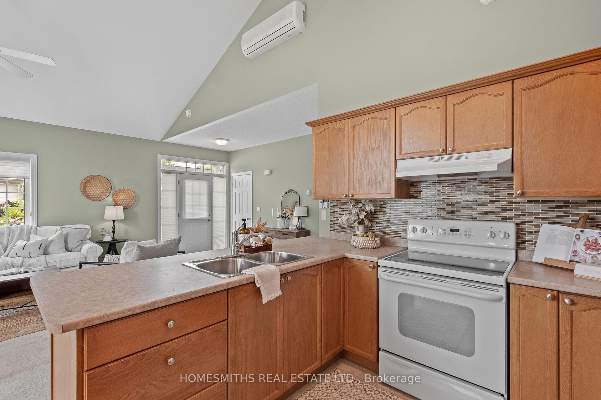 1055 Birchwood Trail Unit 803 photo 17