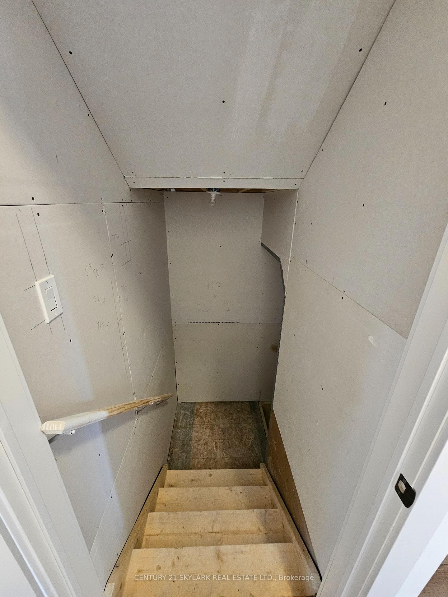 218 Prince William Way photo 18