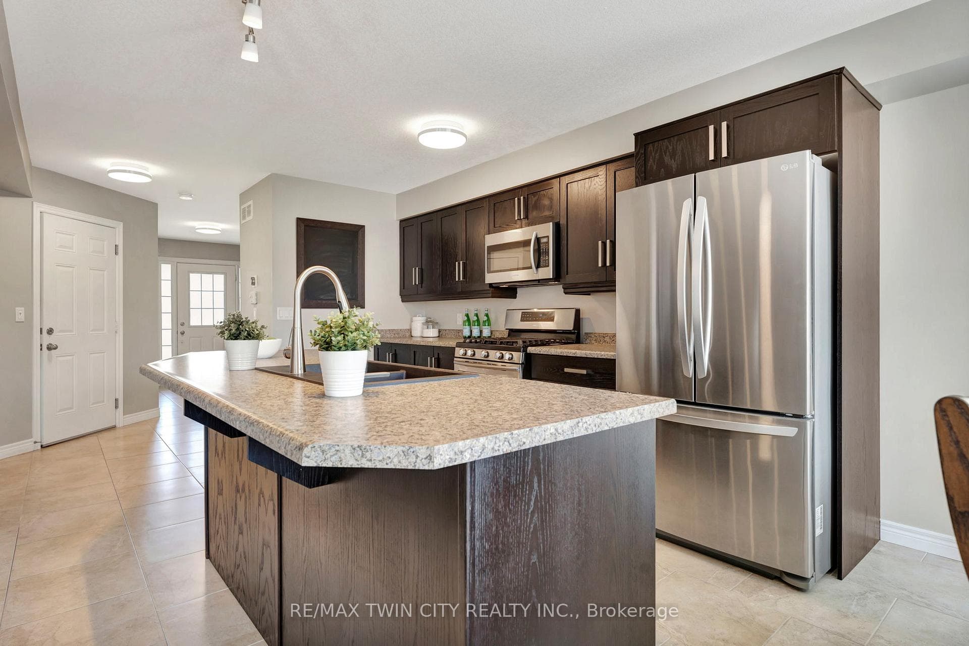 6 Patterson Drive photo 10