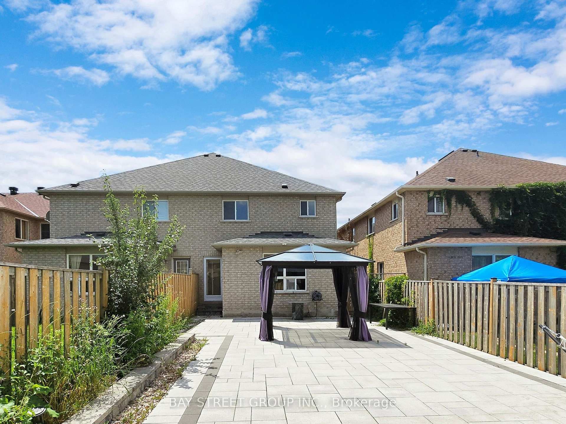 51 Raintree Drive photo 22