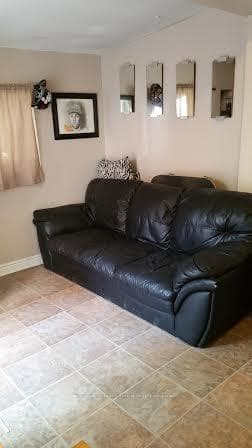 1242 College Street Unit 3 photo 6