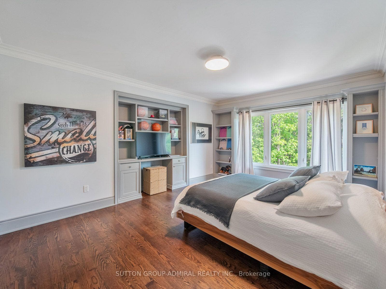 35 Wentworth Avenue photo 28