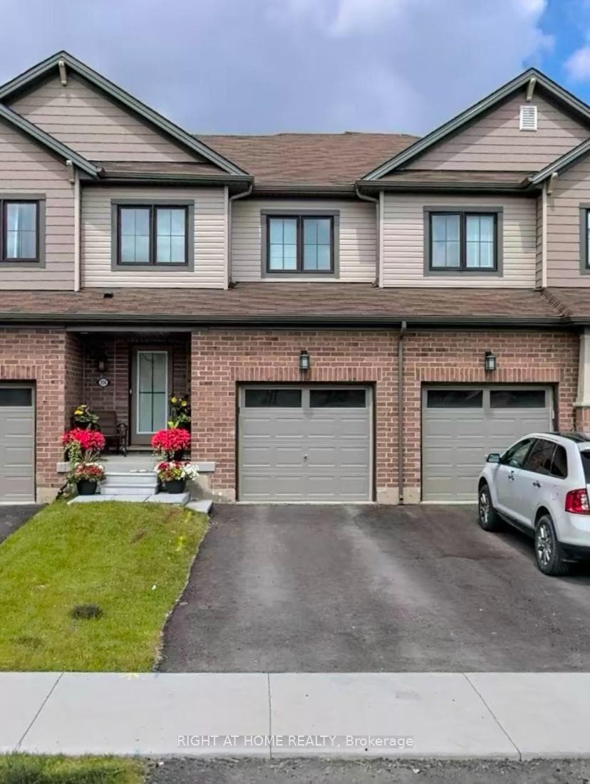114 Bradshaw Drive photo 1
