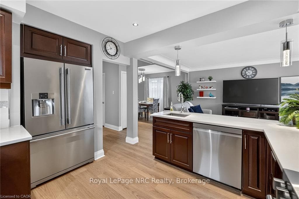34 Normandy Road photo 12
