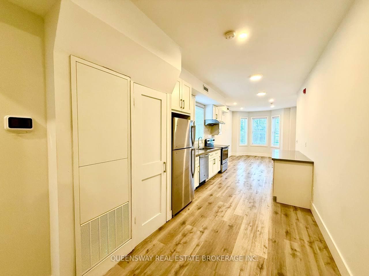 352 Main Street Unit 2B photo 4