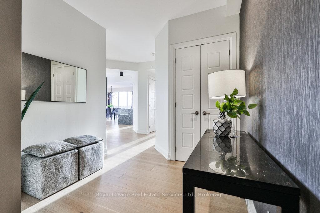 2025 Maria Street Unit 807 photo 4