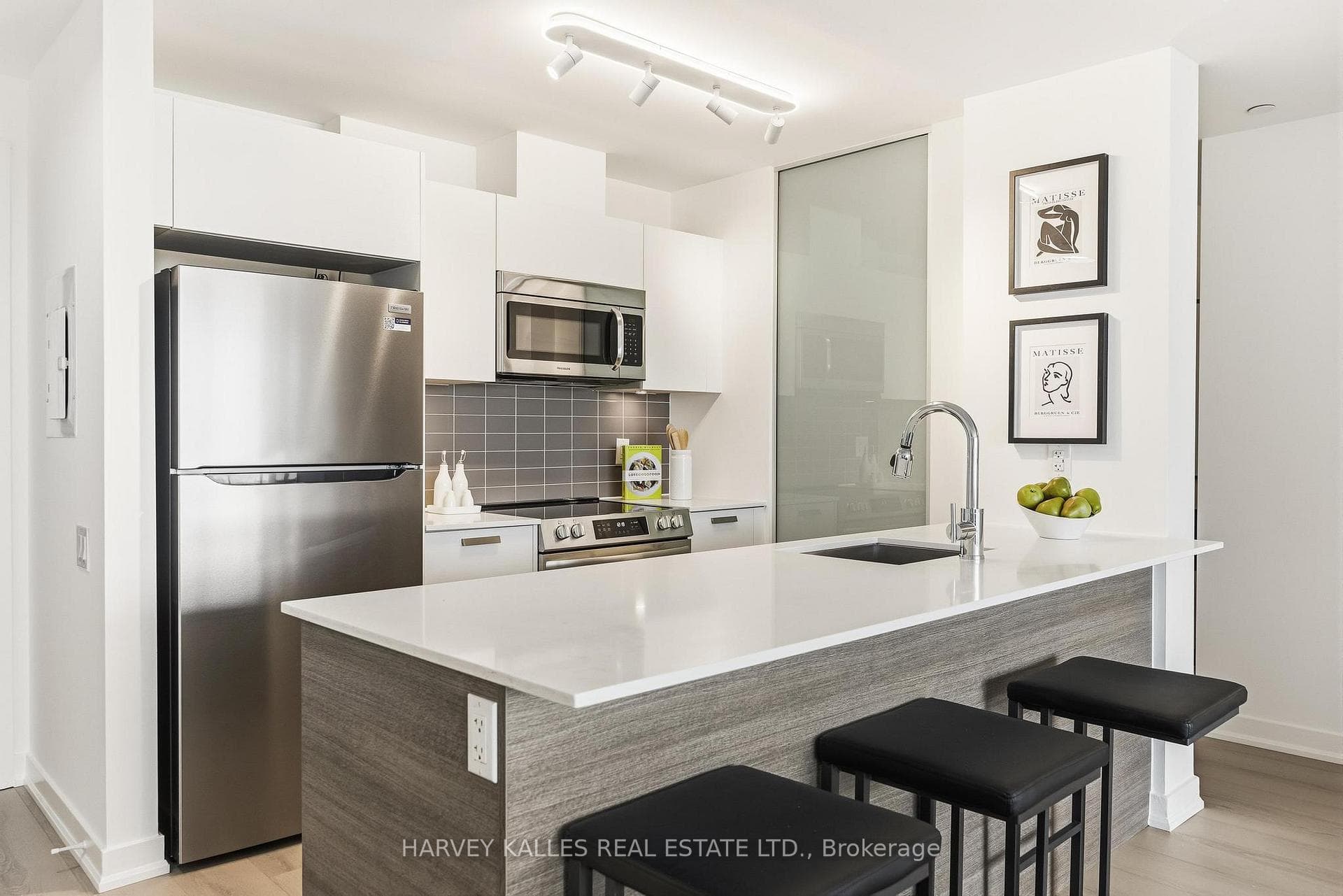 1815 Yonge Street Unit 1501 photo 22