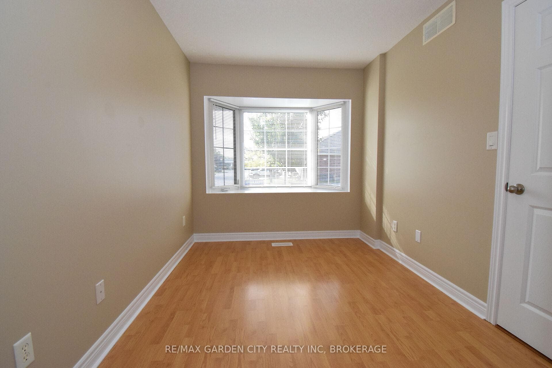 162 FIRST Street Unit 11 photo 22