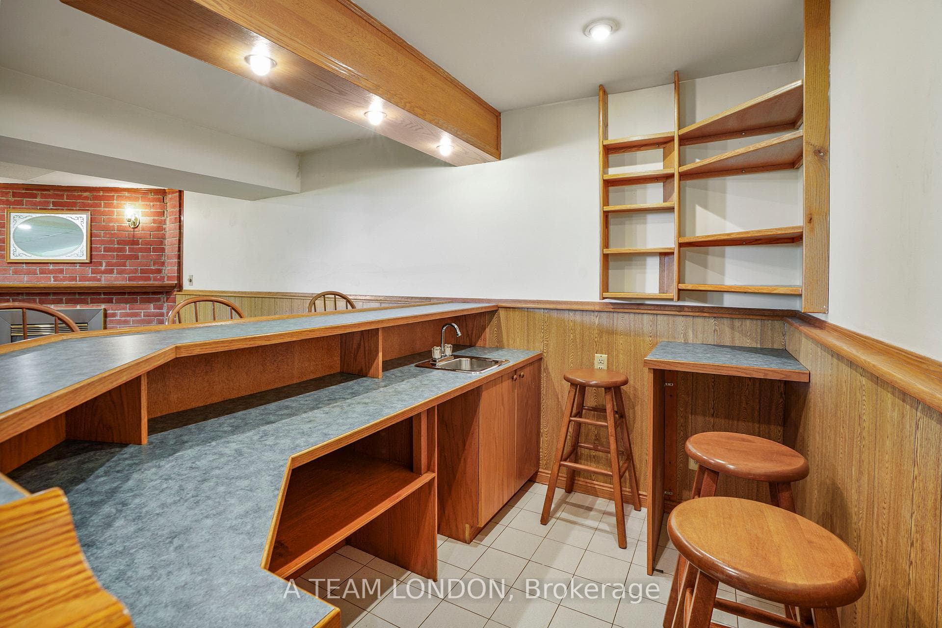 9788 Tower Road photo 24