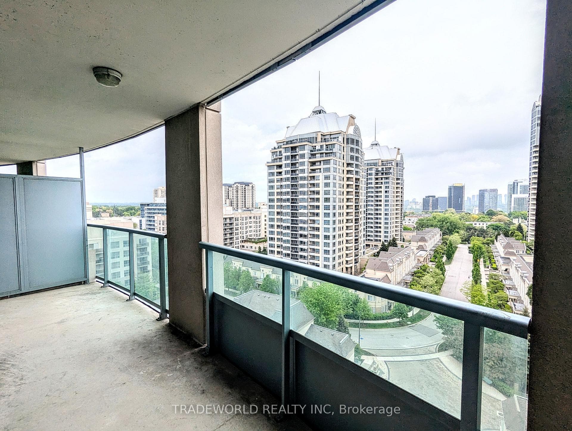 17 Barberry Place Unit 1105 photo 16