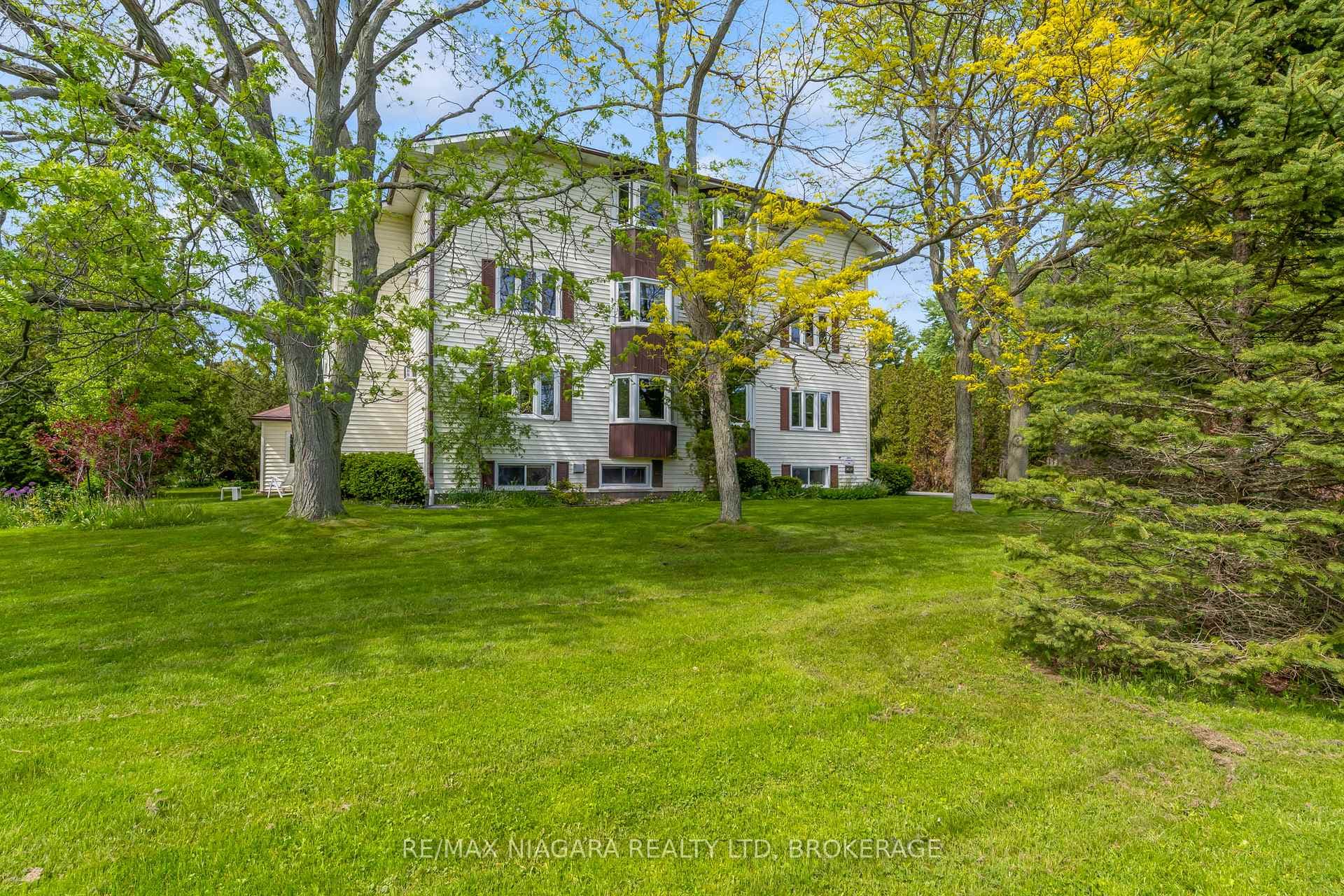 833 Foss Road Unit 1-1 photo 3