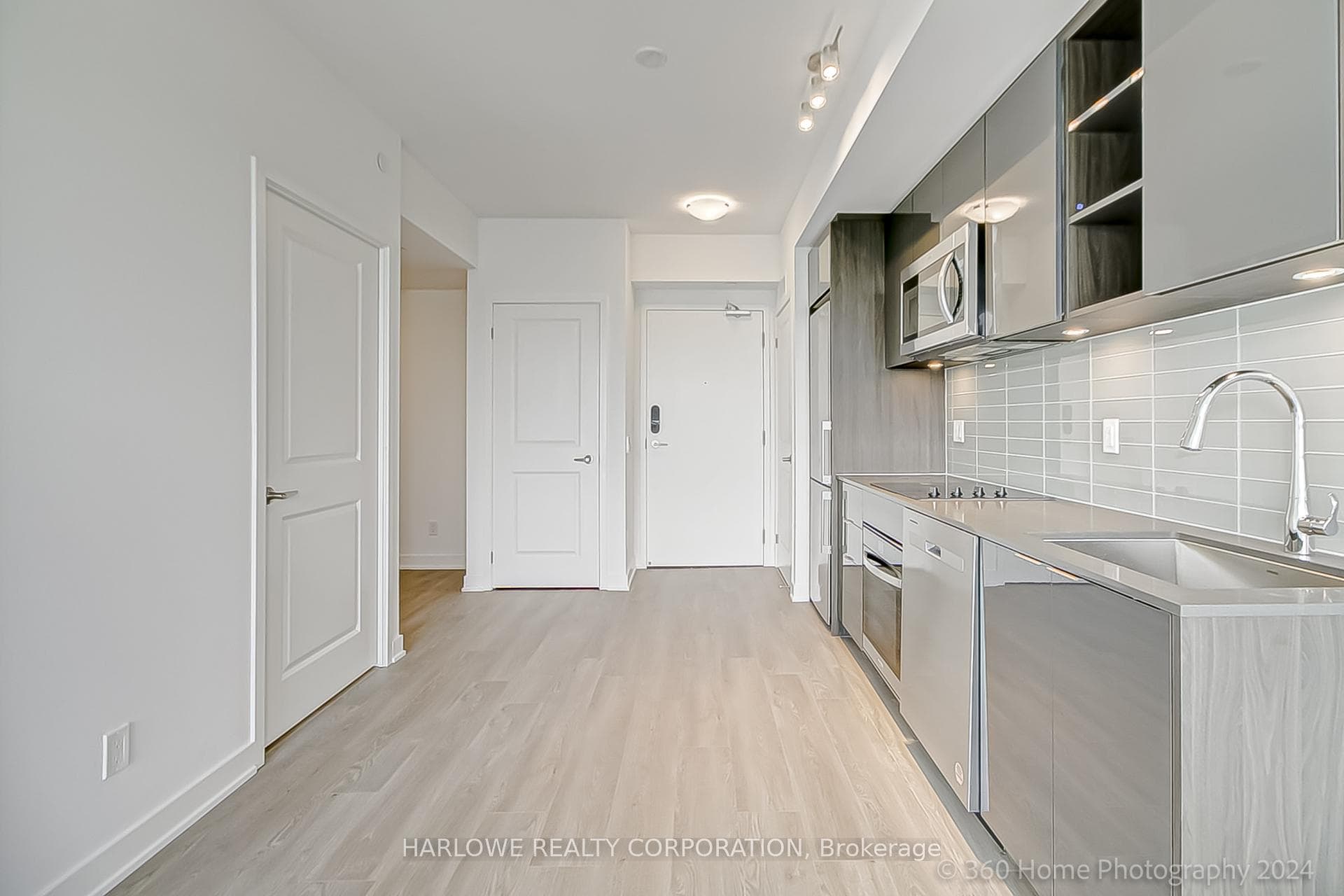 543 Richmond Street Unit 1003 photo 5