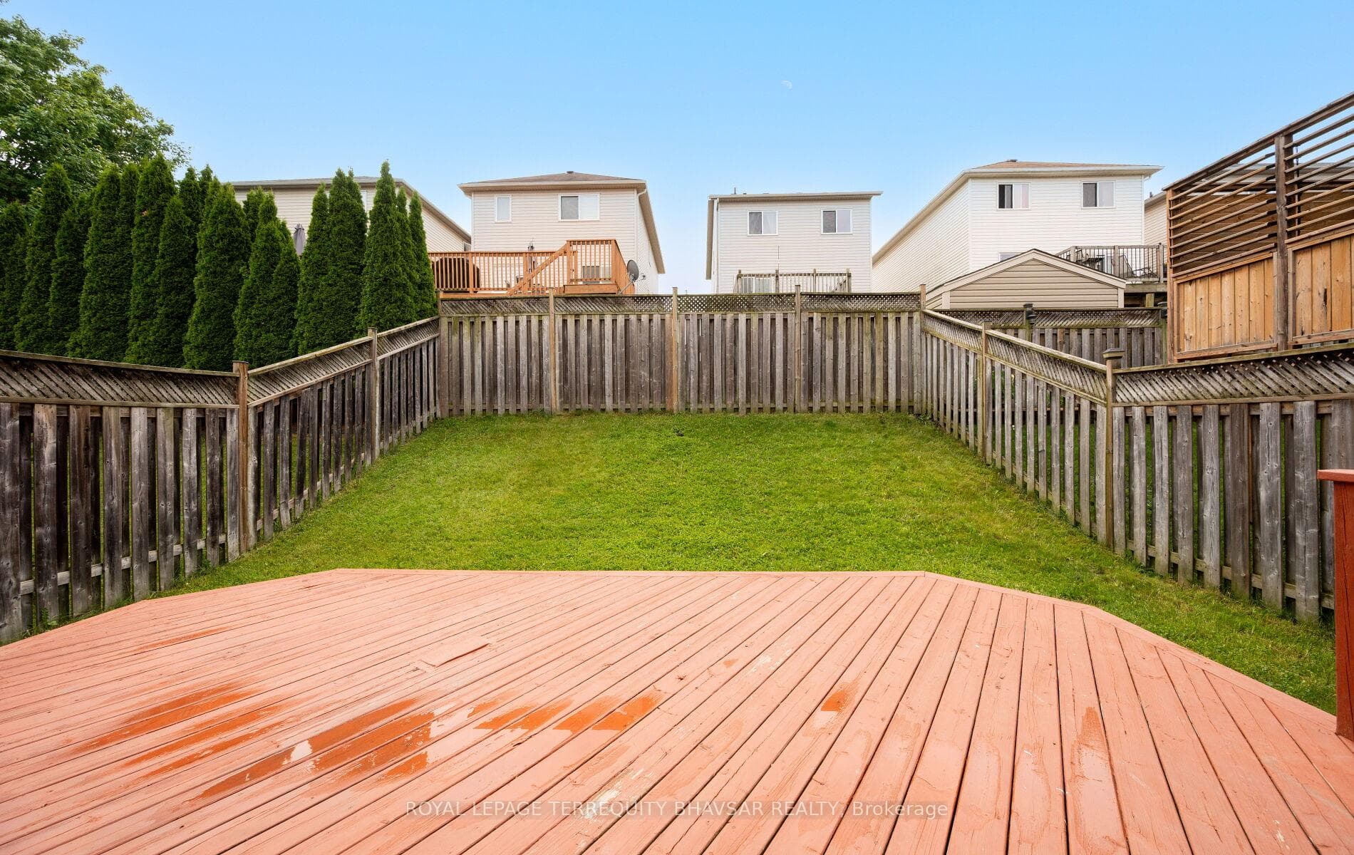 111 Parkvale Drive photo 45