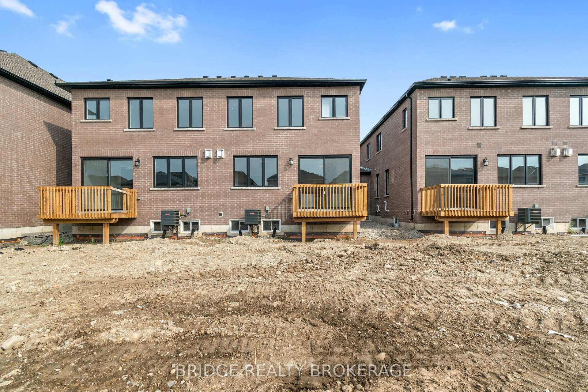 116 COLE Terrace photo 29