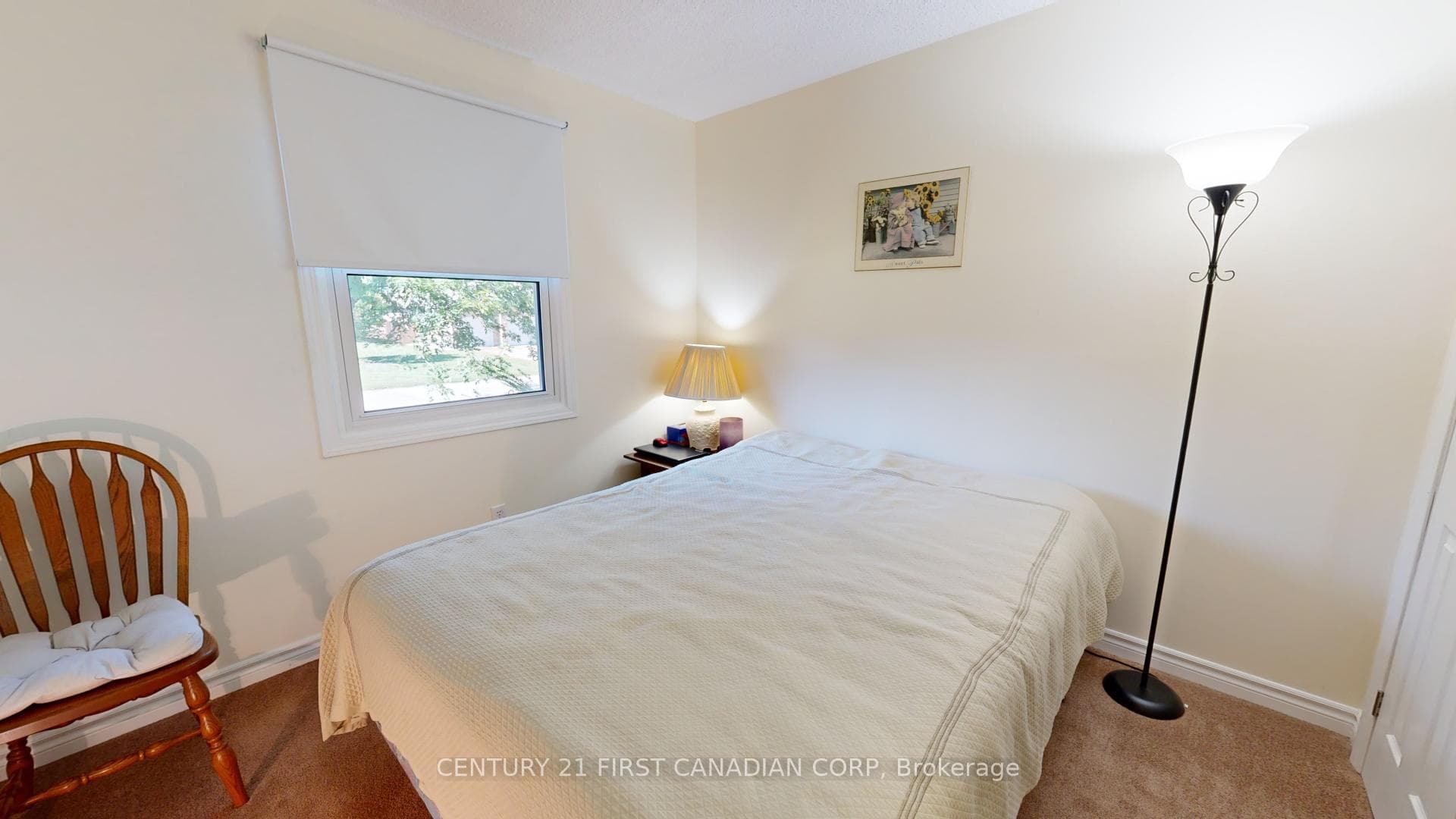 27 ADELAIDE Street photo 17