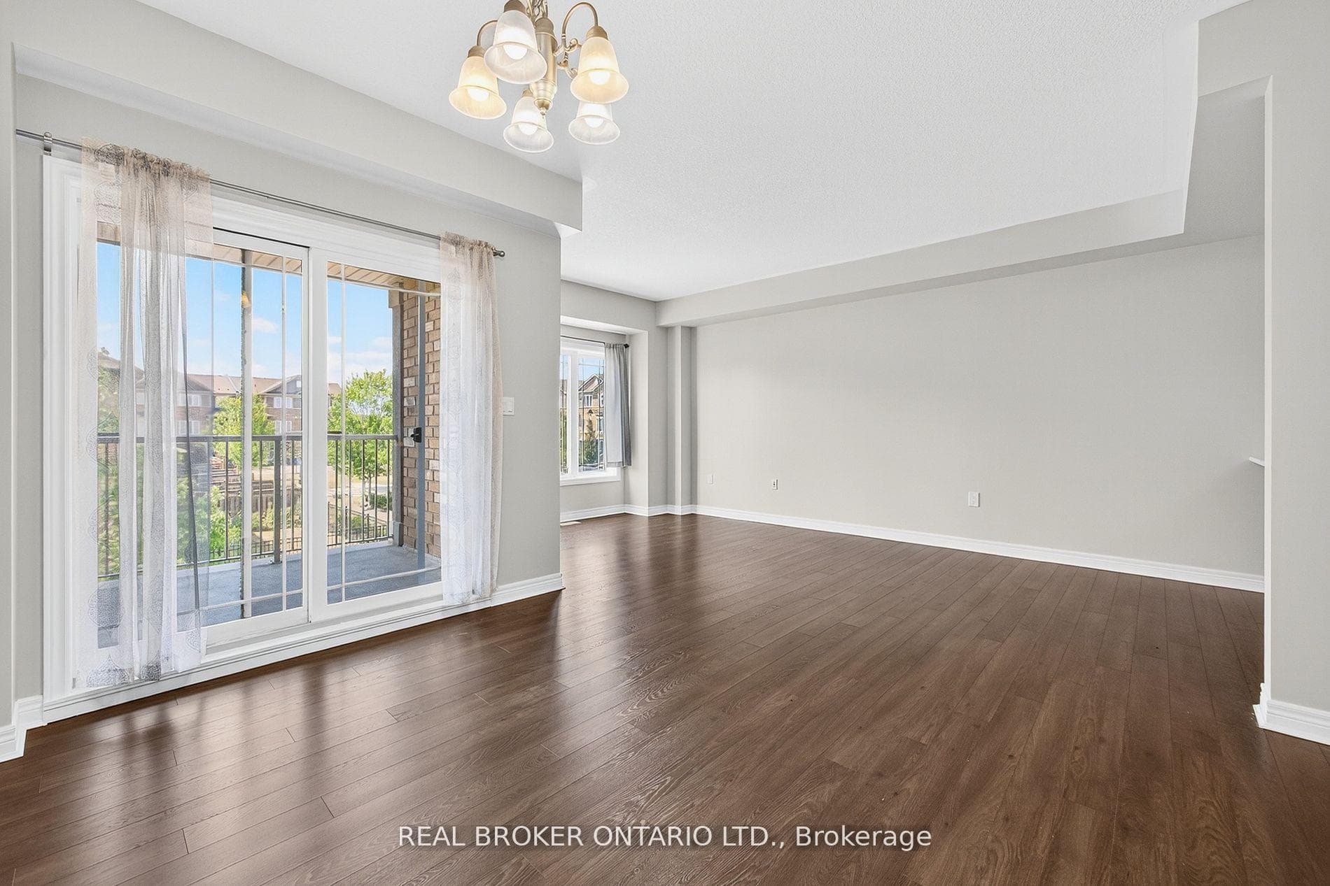 7 Ladybell Lane photo 11