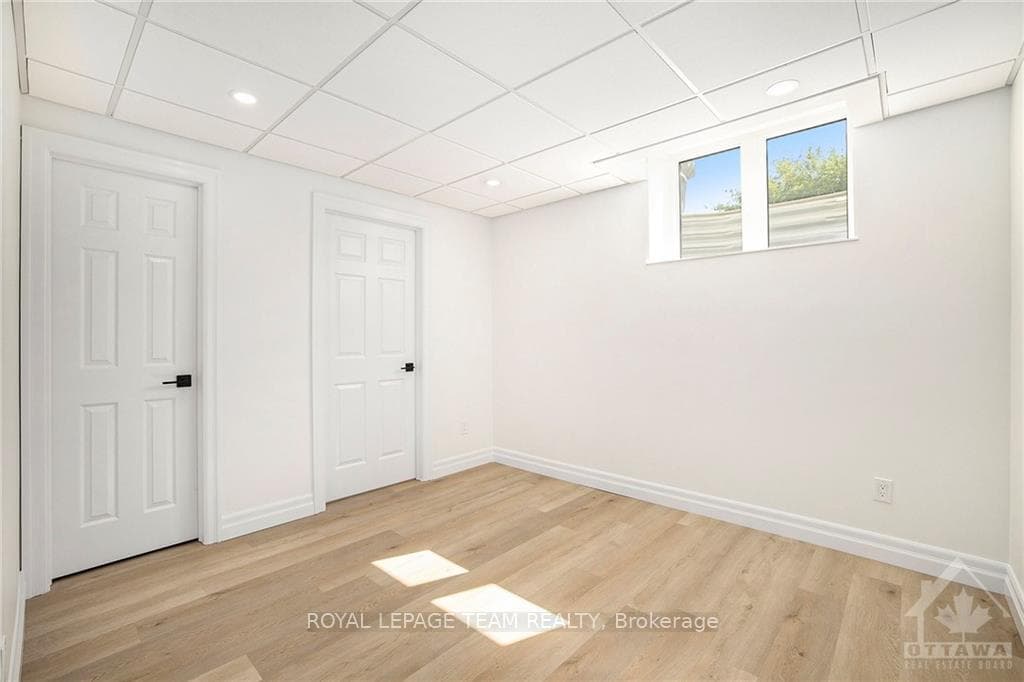 28 OAKVIEW Avenue photo 25