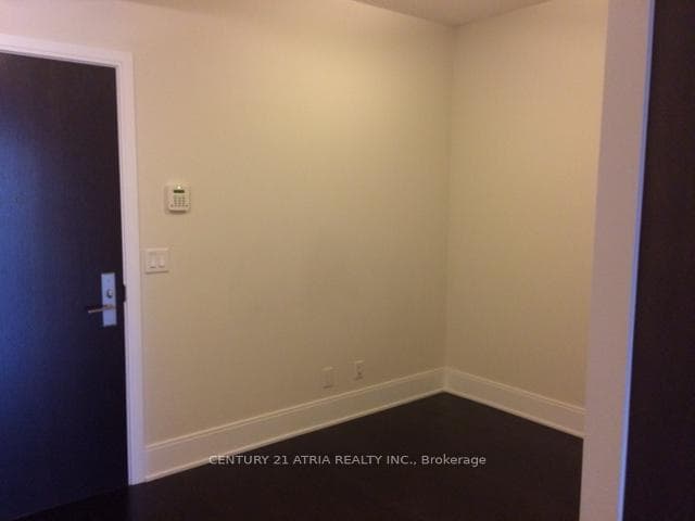 25 Broadway Avenue Unit 606 photo 7