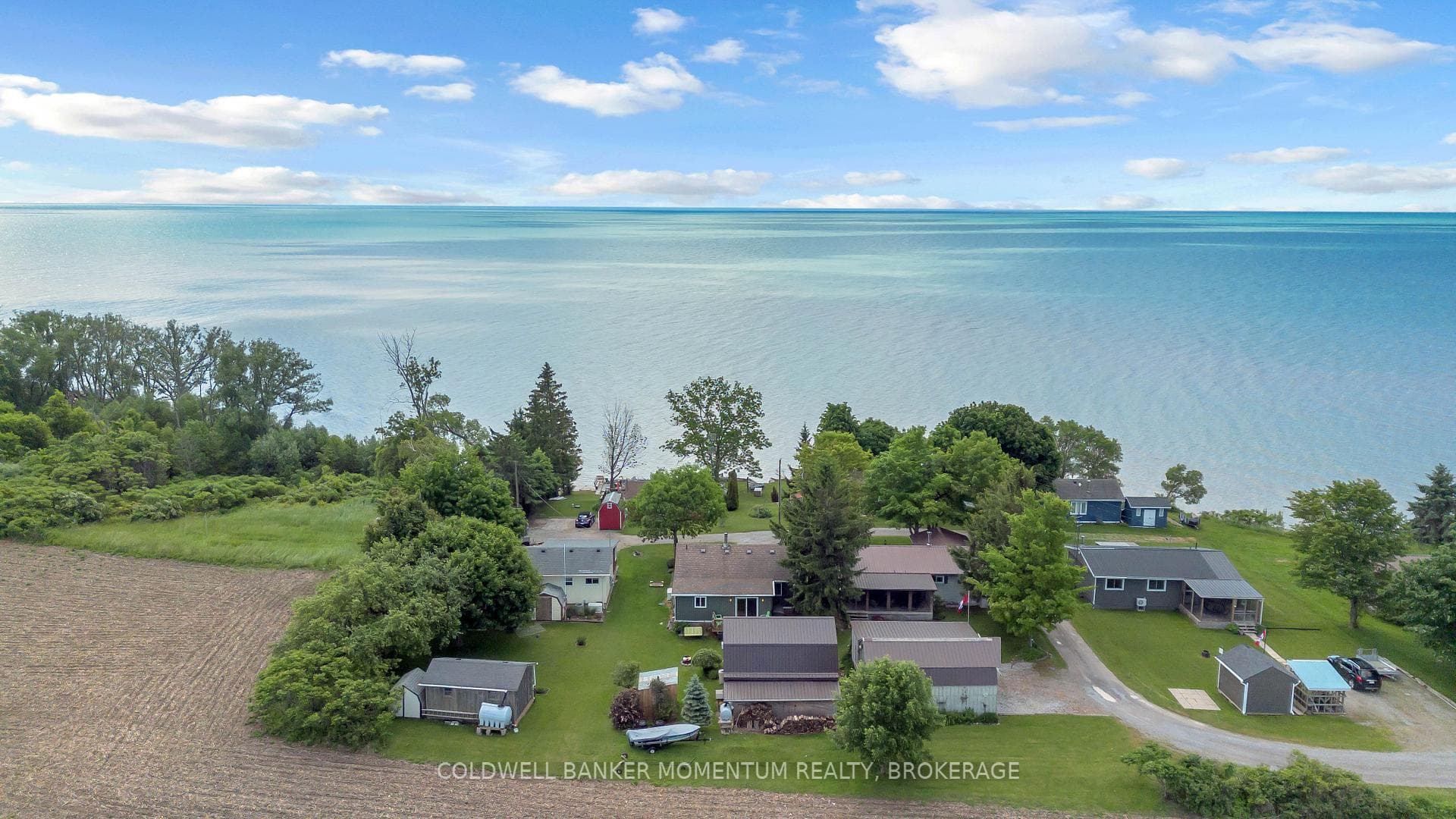 11 Cove Lane photo 35
