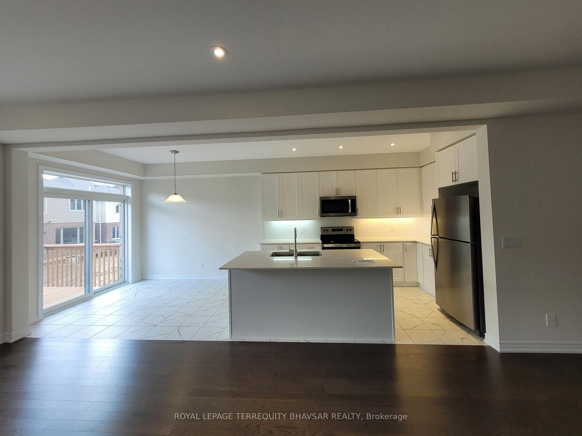 215 Broadacre Drive photo 8
