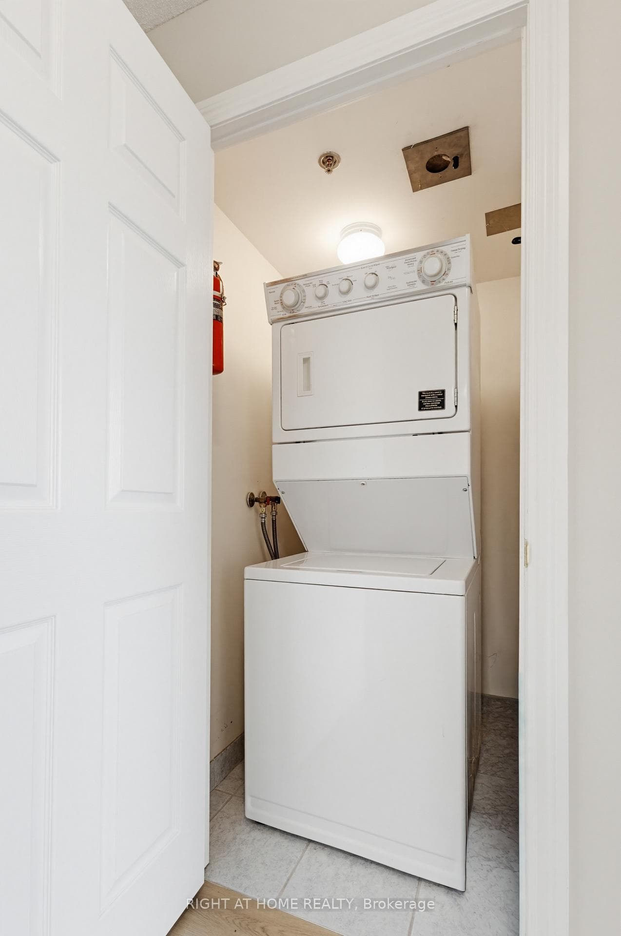 100 Burloak Drive Unit 2214 photo 18