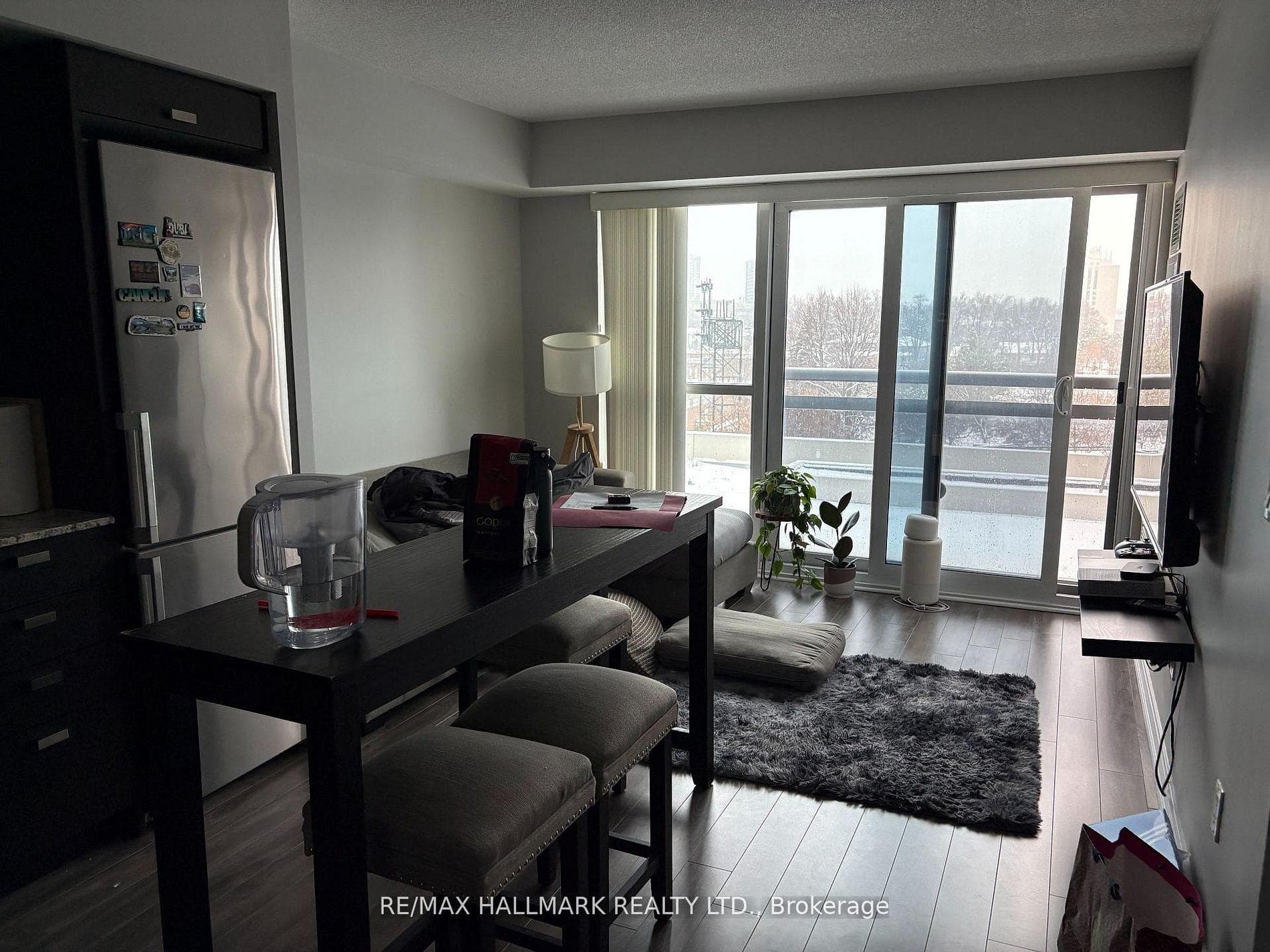 275 Village Green Square Unit 420 photo 2