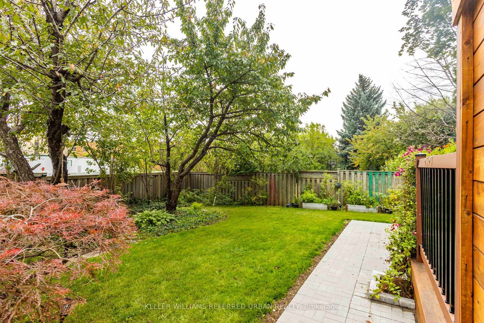 31 Glenbury Drive photo 35