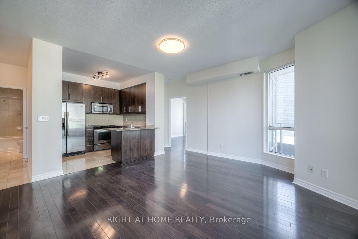 18 Holmes Avenue Unit 610 photo 6