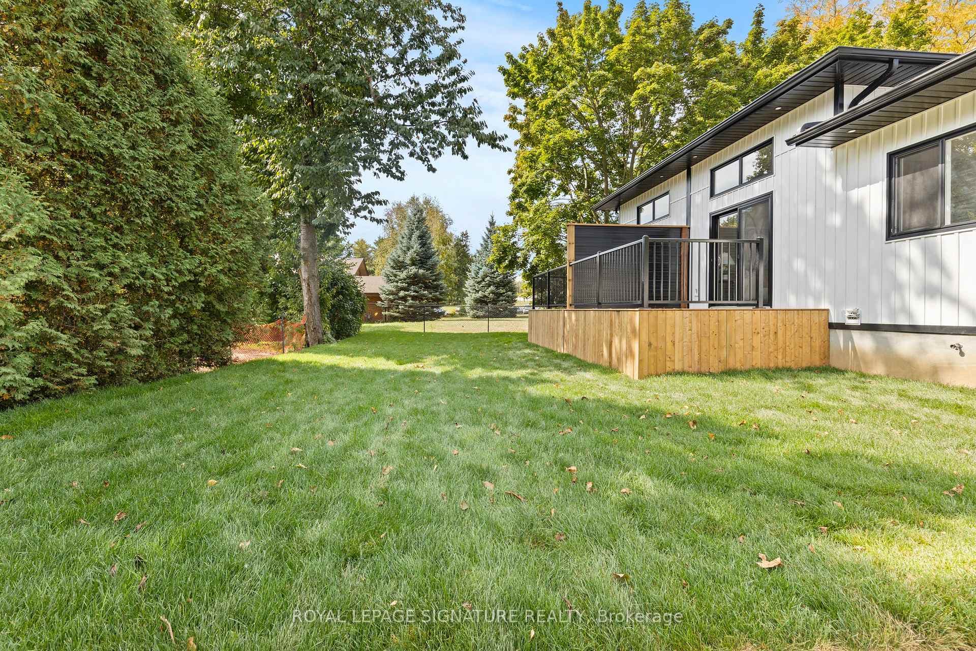 139 King Edward Street photo 22