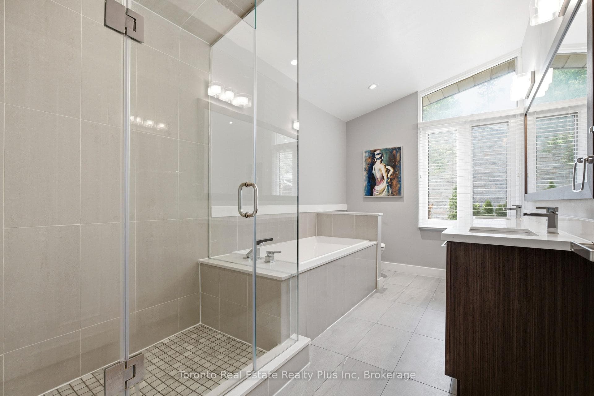39 Dove Lane photo 28