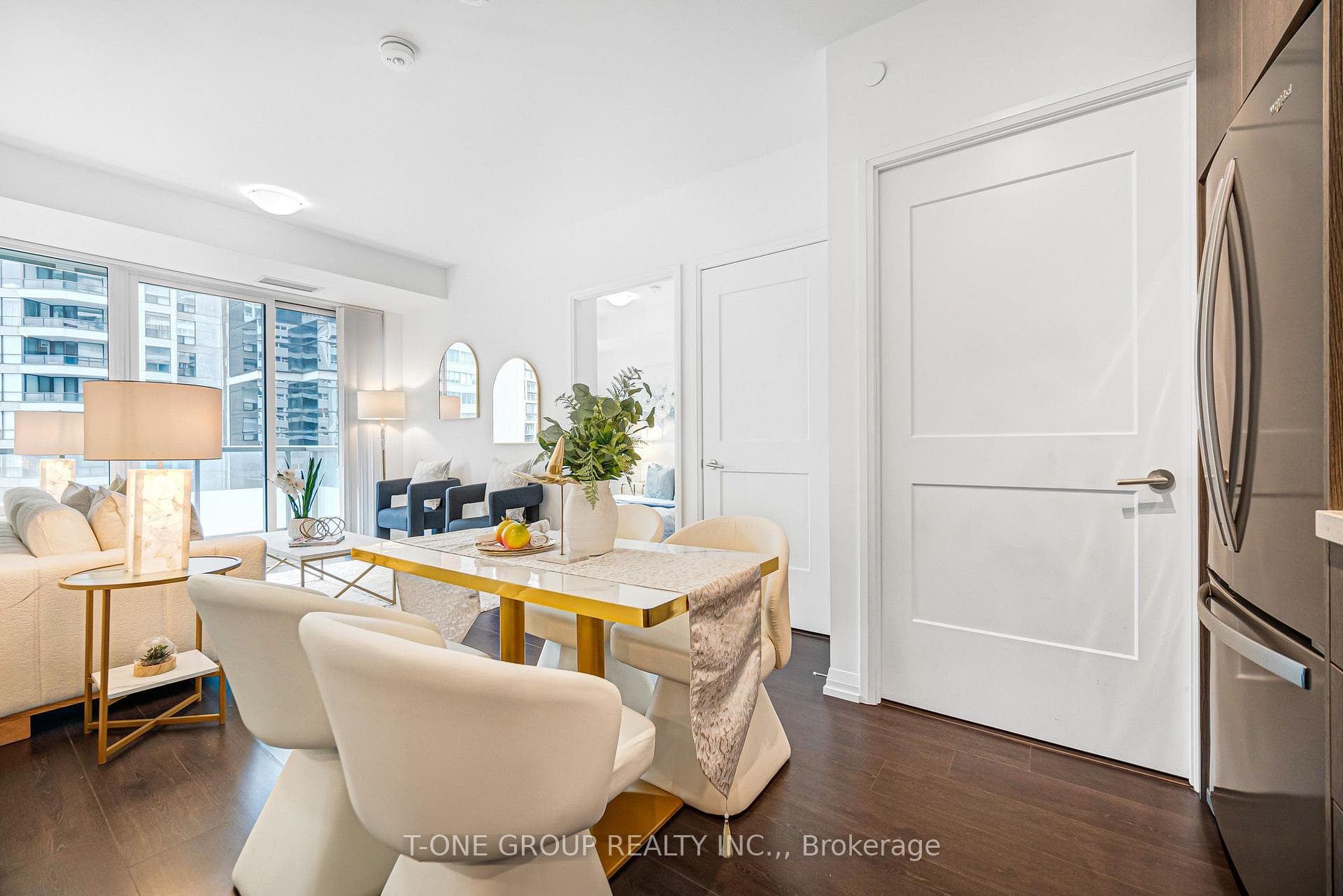 25 Holly Street Unit 610 photo 16
