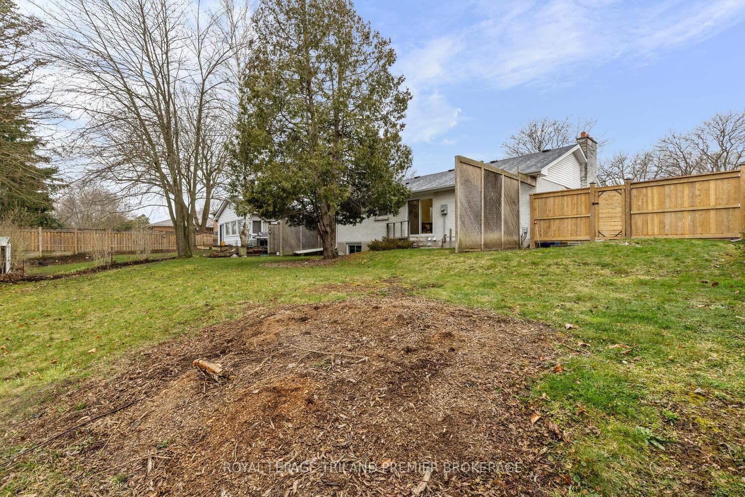 932 Dalkeith Avenue photo 33