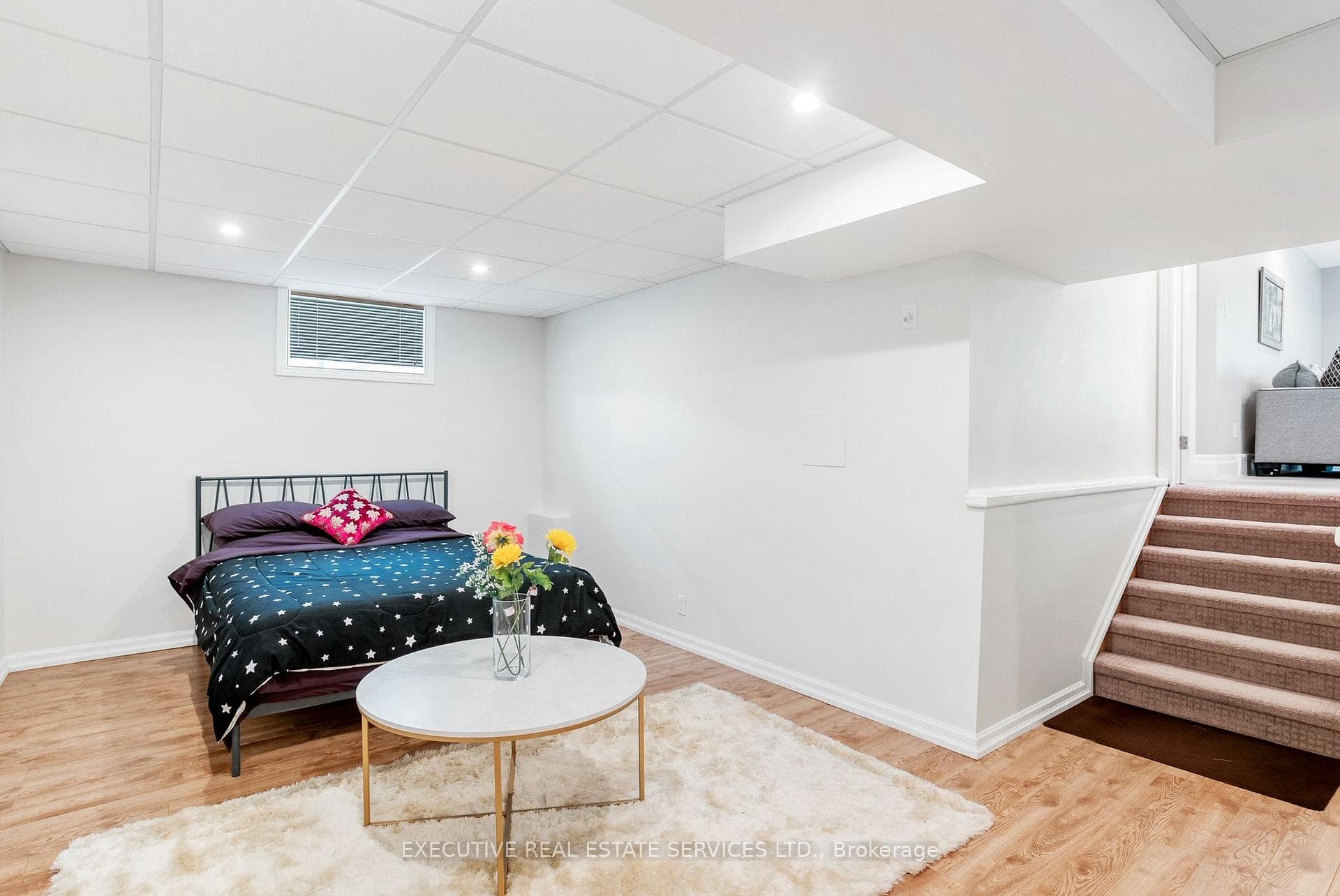 2884 DEVON Road photo 45