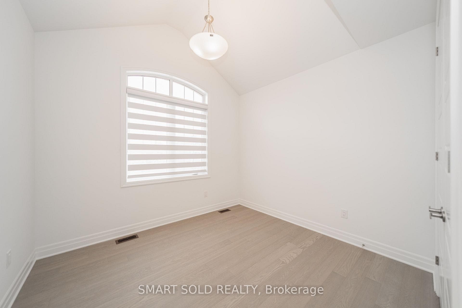 6 Azure Drive photo 22