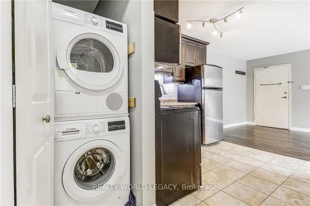 119 Cedar Street Unit 8 photo 16