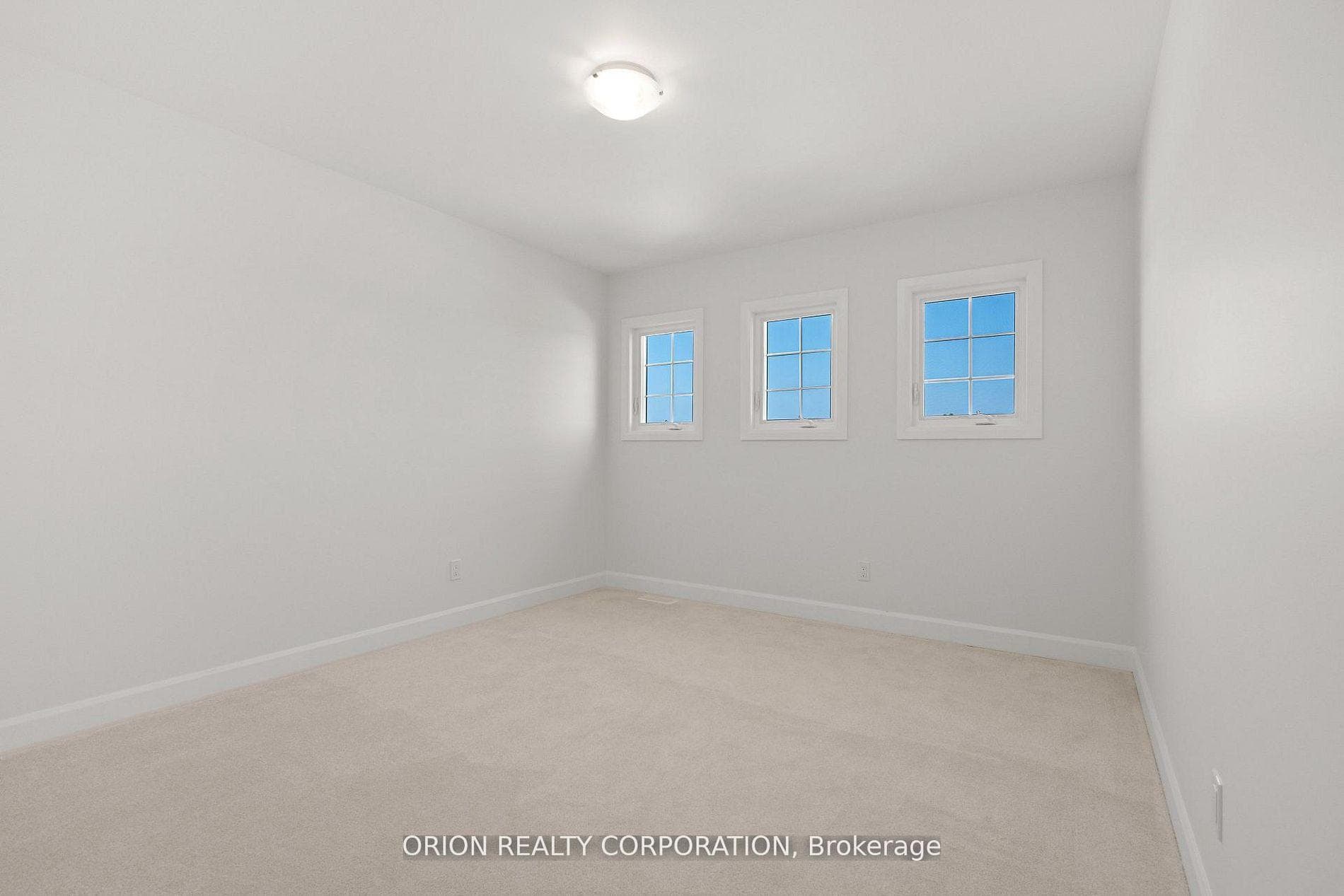 929 Goodwin Drive photo 27
