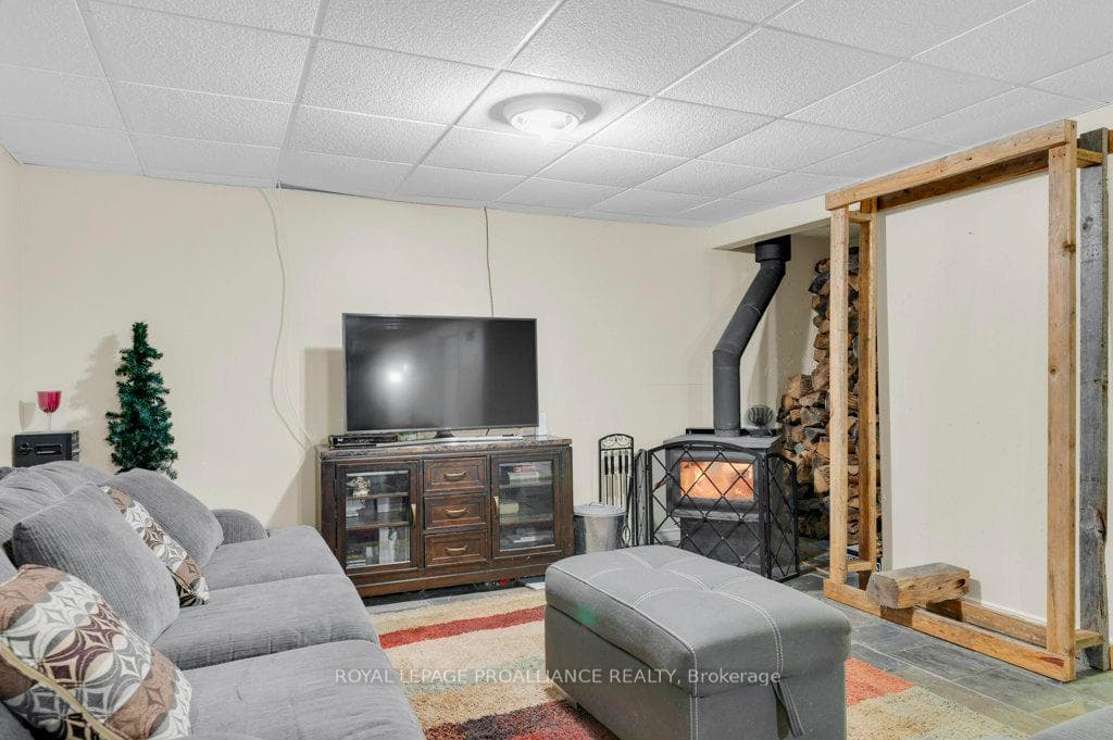23 Oak Lake Road photo 43