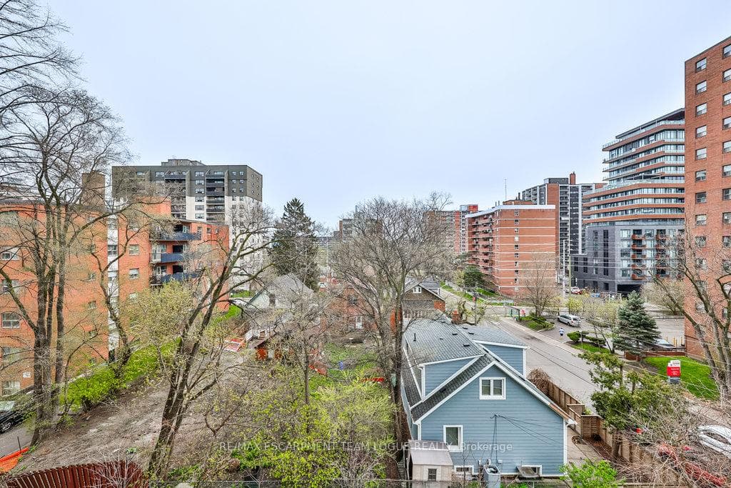 49 Queen Street Unit 502 photo 33